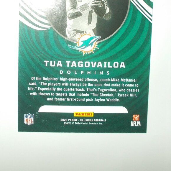 Tua Tagovailoa 2023 Panini Illusions DOTS Parallel Miami Dolphins - Picture 6 of 6